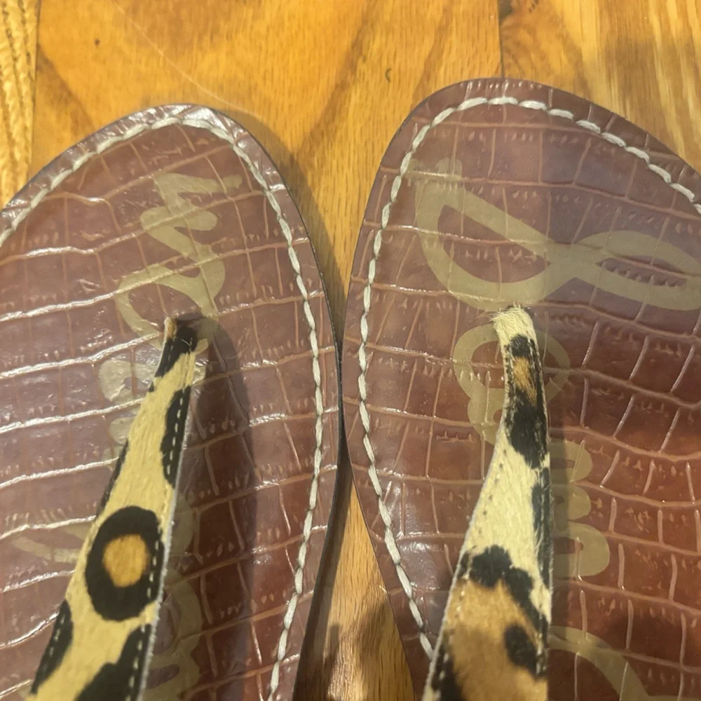 Sam Edelman Leopard Print Sandals - Picture 9 of 11